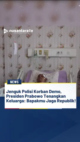 Presiden Prabowo menjenguk aparat polisi dan warga yang menjadi korban kerusuhan di RS Polri, Kramat Jati, Jakarta Timur, Senin, 1 September 2025. Pada salah satu momen ia sempat menenangkan keluarga korban yang seorang polisi yang terdampak aksi beberapa waktu lalu. 