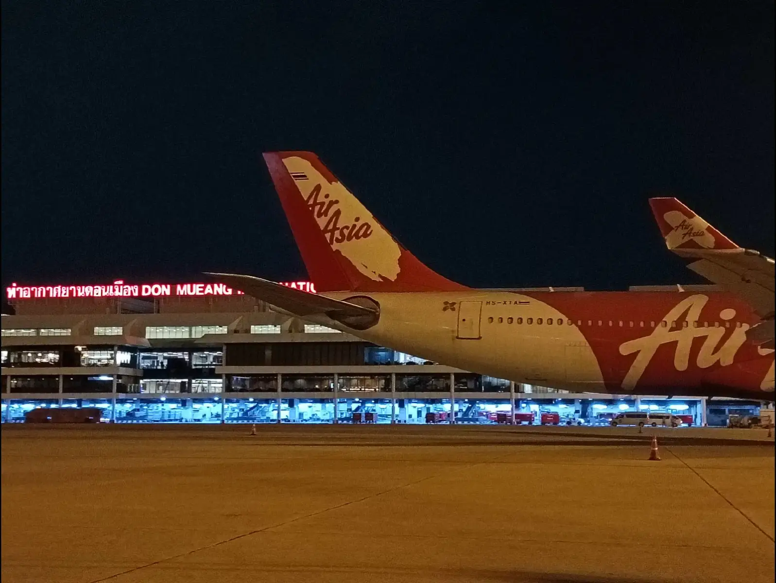#ค่ำคืน #ท่าอากาศยานดอนเมือง  XJ  #airasia x  #A330 