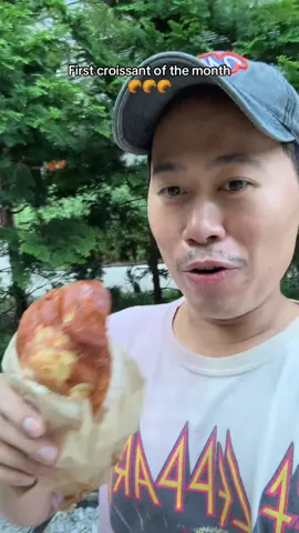 Vesuvio bakery in Soho gets a messy bestie approved 