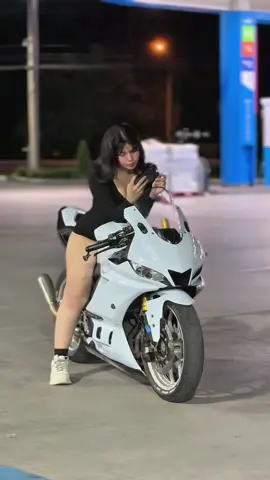 ตอบสีรถผิด=บล็อค😵‍💫#ที่นี่บ้านนาย #yamaha #r3 #ผู้ชายขี่r3 #ฟีด 