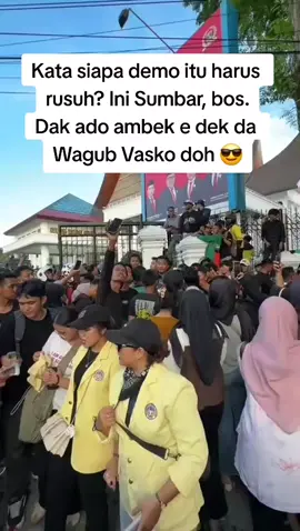 INI WAGUB KU, MANA WAGUB MU? 😎 #VaskoRuseimy #PemprovSumbar #UnjukRasa #Mahasiswa #DPRDSumbar