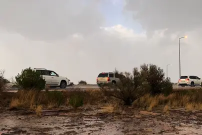 المطر مشهد شاعري جداً 😴🌧️ #اكسبلور #الشعب_الصيني_ماله_حل😂😂 #عسير 