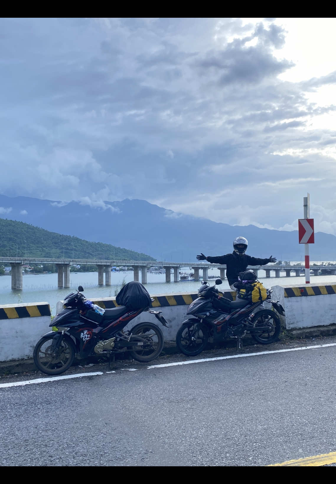 Biết là nguy hiểm nhưng ghiền rồi thì ko bỏ đc 🥹#touring24h #taybac2025 #10thongdao 