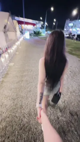 牵手是开始，携手是永远。 牵着你的手，从现在到白头， 一直是你，只有你 @Chan Chann 🍀  K ❤️ Vy #Love #情感語錄 #fyppppppppppppppppppppppp #viral #牵手到老 