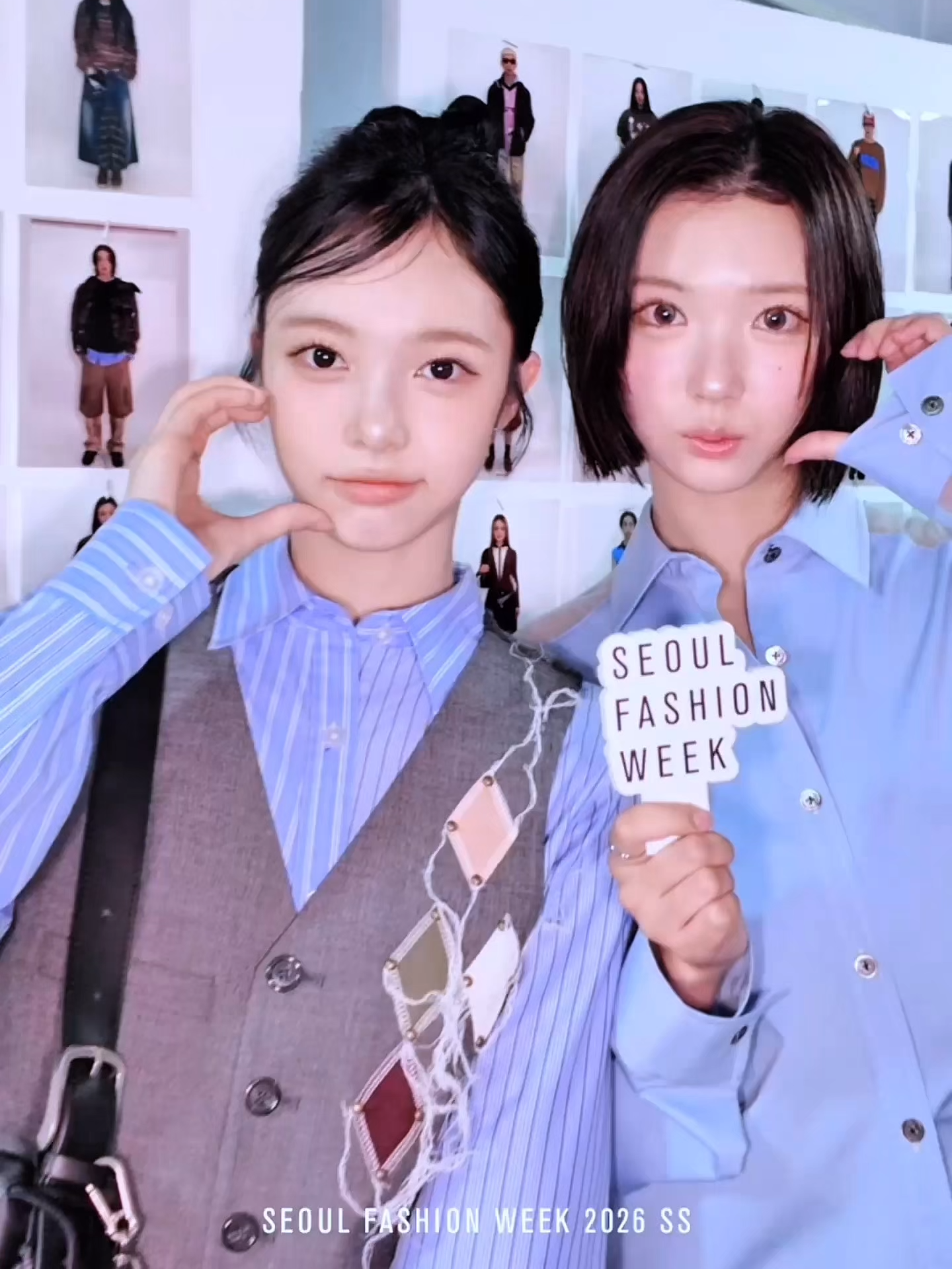 #서울패션위크 2026 SS #앤더슨벨 (@adsb_anderssonbell) 하츠투하츠 이안, 지우! @hearts2hearts