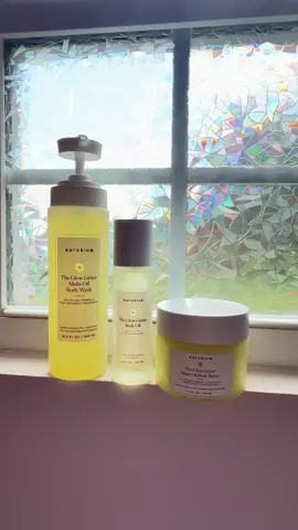 The ultimate shower routine upgrade is back in stock and she’s on sale! This bundle keeps selling out, and with this price I can see why. If you see that orange cart consider yourself lucky. 😘  @Naturium #showertok #bodycareroutine #showerroutine #tiktokshopcybermonday #tiktokshopblackfriday 