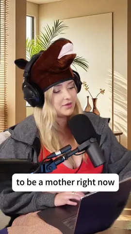 Caring sister or cold hearted witch.. #redditreadings #twohottakespodcast