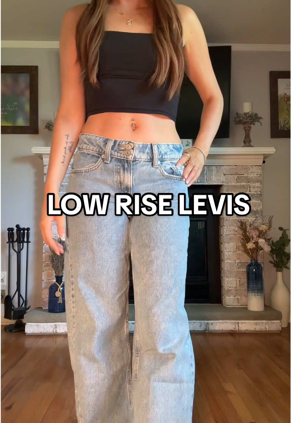 These are so cute #levis #lowrise #lowrisejeans #tiktokshoplabordaysale #tiktokshopblackfriday @Levi’s 