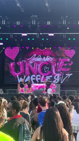 #unclewaffles #afroplusfest #asake #afroplusfestdc #wizkid 