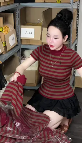 Áo len nữ cộc tay KẺ FORM ÔM h#aolennu #aolen #xuhuong 