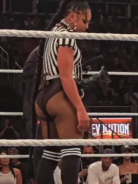 #biancabelair #glutes #body #jadecargill #dougietheone 