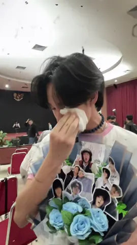 congrats atass sinetron baruu nyaaa @yusufkart1koo 🥳👏🏻 masih bnyak project project besar menanti ucup didepan sana🥰🫶🏻agak kaget ngeliat manusia yng selalu petakilan trus nangis rada binggung tapi ngakak😭,pokonyaa semangat ucupp💗💖🌸💐🌷🎀#bencitapicinta #proudofyou #yusufkart1k0 #masukberanda #fyp 