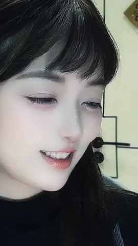 好久不见。#治愈系笑容 #douyin抖音 #coversong #lipsync #fyp 