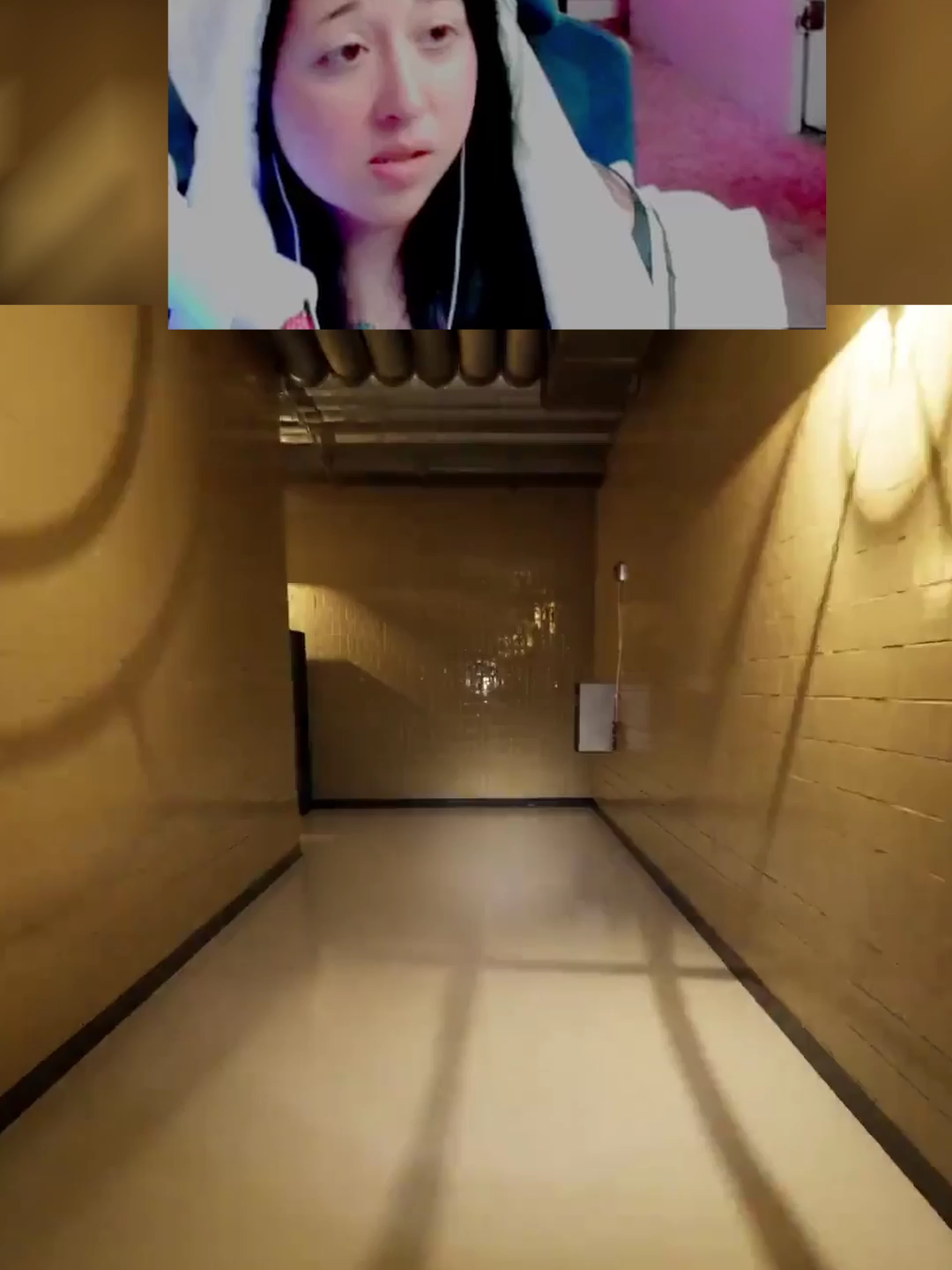 Friends?? Nicky wondered off in #thebackroomscontent #thebackroomsescapetogether #twitch #twitchstreamer #twitchclips #spookyvibes