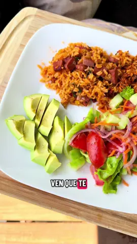 Ese locrio de salami quedó sabroso😋 #locrio #comidadominicana  
