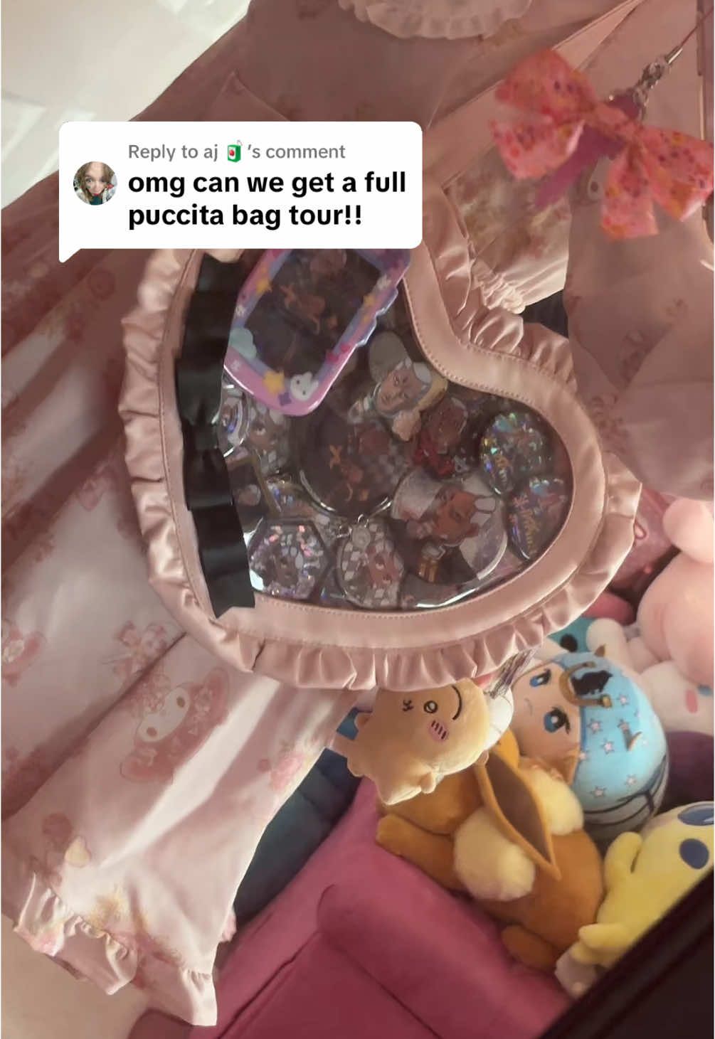 Replying to @aj 🧃  here’s the physical representation of my heart!!  #itabag #enricopucci #jjba 