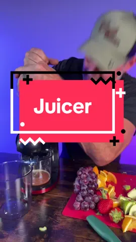 Sometimes You Just Gotta Laugh 😂 This Juicer Works Harder At Making Noise Than Juice — Proof That Not Every Gadget Deserves A Trophy 🏆🍊 #KitchenFails #JuicerProblems #ComedyOnTikTok #CashKingReviews #tiktokshoplabordaysale