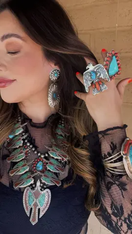 We've got over 10,000 items on sale, and today is the last day! Use code LABOR25 on our app to get 25% off your order! No code needed on our website. #nizhonitradersllc #sterlingsilverjewelry #navajojewelry #turquoisejewelry #handmadejewelry 