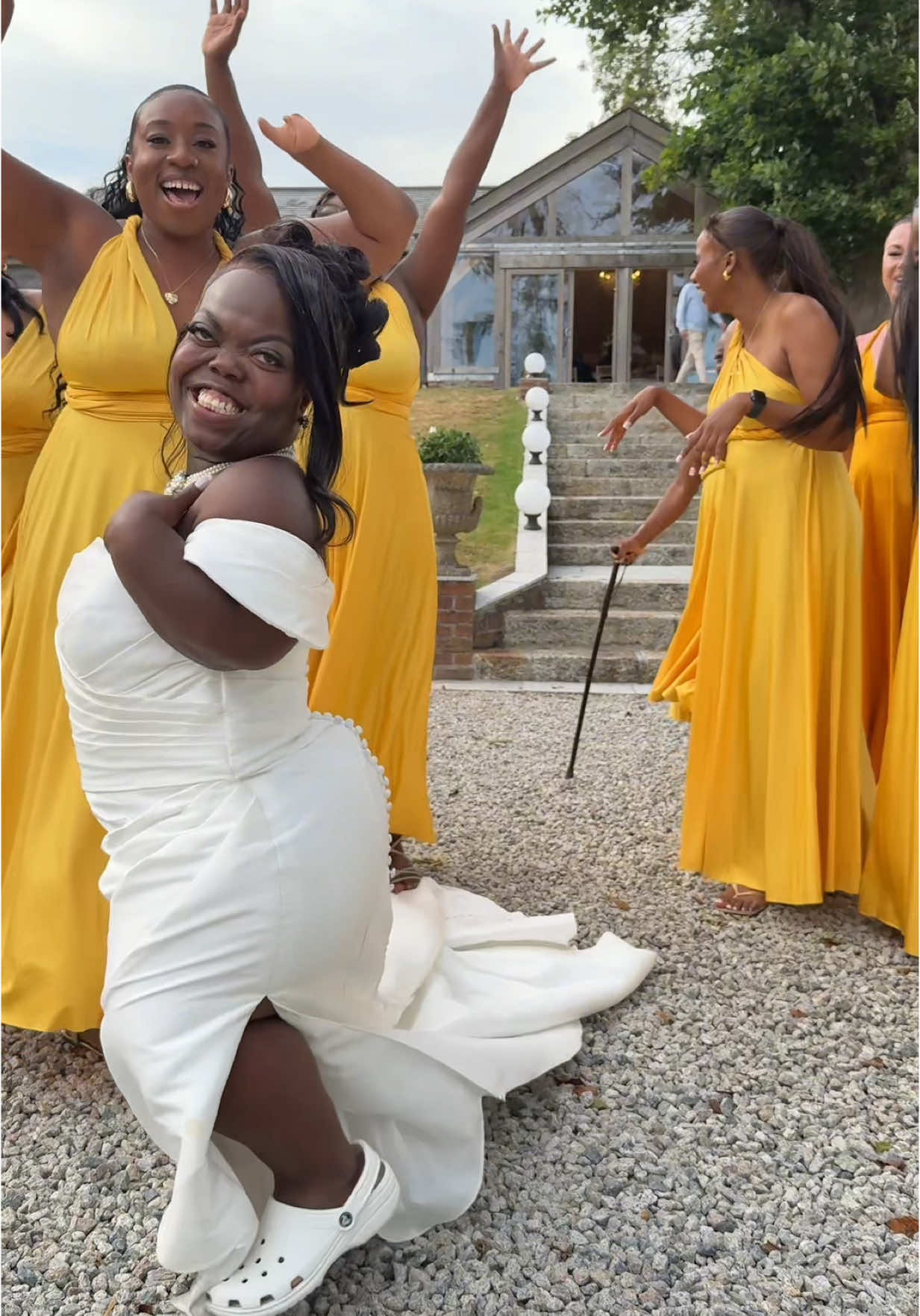 I’m not the bride trend ❤️❤️ 📸: @Double Tap Studio  @Katouche Goll @ChronicFashion @Ree🦋 @Joy @NoraMillar @Felisha Ellington @Pebs/Sen @Donya @GlentheGreat 