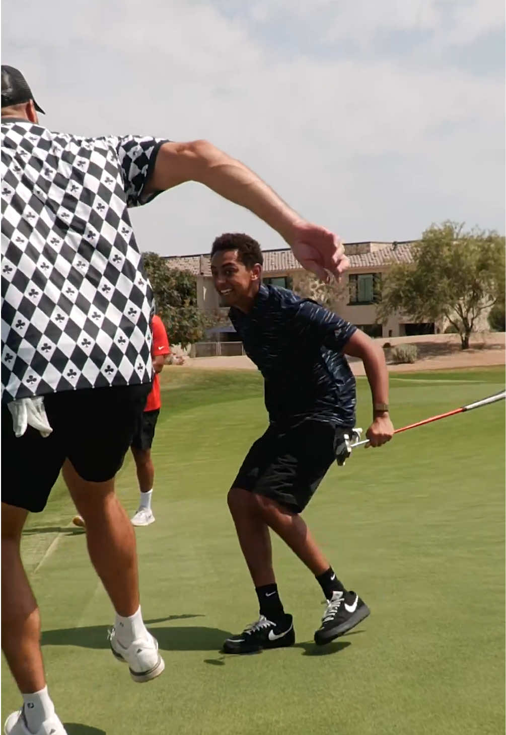 Big Daws sinks it from long range 😤 #nelk #golf #bigdawstv #fullsend #fyp 