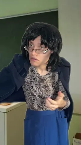 on n’est plus au collège ! #acting #sketch #prof #professeur #rentreescolaire 