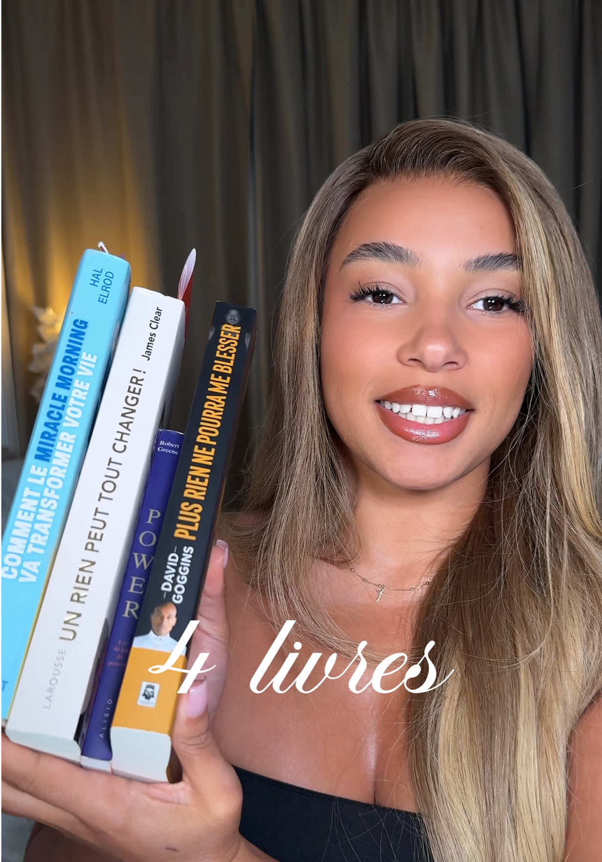 Ces 4 lectures m’ont façonnée. Pas de théorie, que du concret. Tu commences par lequel ? #developpementpersonnel #motivation #elegancefeminine #mindsetmotivation #book 