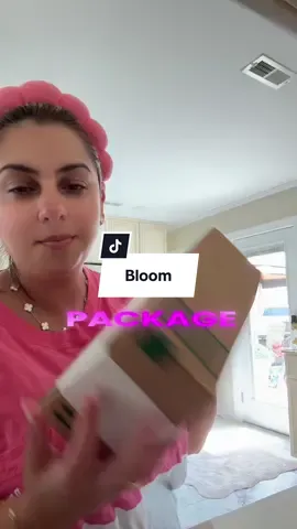 @Bloom Nutrition exclusive launch to tiktok bloom into your best life with a creatine Gummies for straight cognitive health and extra push and boost at the gym #bloomgummies #bloomnutrition #bloompartner #Fitness #gym
