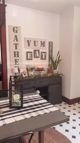 I love my farmhouse 🏠#decor #house #fyp #fall #tiktok 