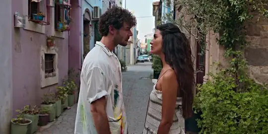 #tubabüyüküstün #aytaçşaşmaz #anotherself #zeytinyağı #ذات_اخرى 