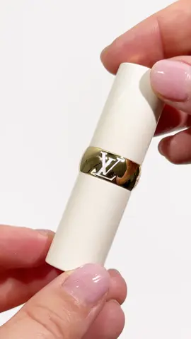 Unbox with me my new pink shimmer lip balm! 🎀🌸 ft. @Louis Vuitton Refillable Baume - Lip Balm in the shade Tender Bliss.  #labeautelouisvuitton #louisvuittonbeauty #pinklipbalm #luxebeauty #louisvuittonlipbalm 