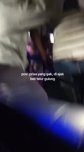 yang gak di ajak beli telur gulungg jogetinn ajaa🕺 #fyppppppppppppppppppppppp #busmania #tripmania 