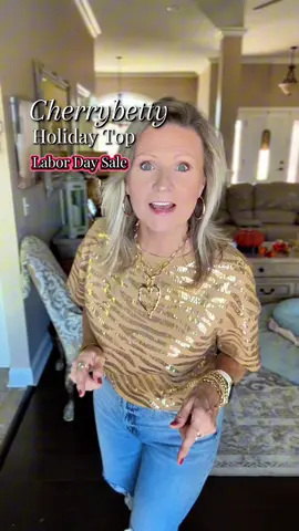 Cherrybetty sequence top.  You need this in your closet. @Cherrybetty  #top #fashion #tiksokshopcreatorpicks #womensfashion #holidaytop