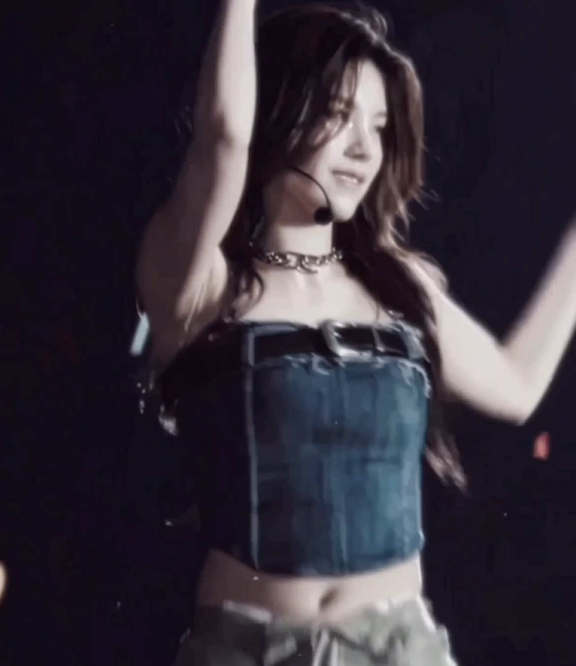 please hwang yeji | ac/rm : @angie ౨ৎ,, scp me & @𝓕𝓻𝓮𝓪𝓴𝔂kayla twin | kinda offbeat but dc #yeji #itzy #fyp #blowthisup #ryujvss | tags: @harp ᥫ᭡. @isa ꨄ︎ @hartley @STAYC CB 7/23 @keana @lena @𝓼asalele     ’౨ৎ @⤷̀ 𝗃𝖾𝗌𝗌𝖾̲ ˎˊ̀˗  yeji itzy edit | FAKE EVERYTHING ⚠️