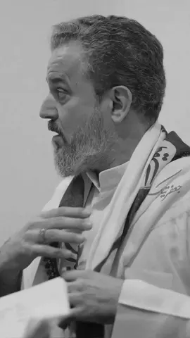 خبر هالليله عندي نسيم الفرحه يبدي.!! #باسم_الكربلائي 