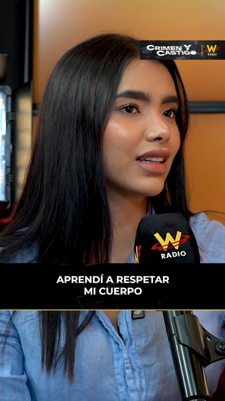 🎥 “Aprendí a cuidar y respetar mi cuerpo”: Camila Santillana contó su historia tras haber sido trabajadora s3xual en México. Reviva el relato completo en #CrimenYCastigo por nuestro canal de YouTube y en las plataformas de podcast. #CamilaSantillana #Historias #Podcast