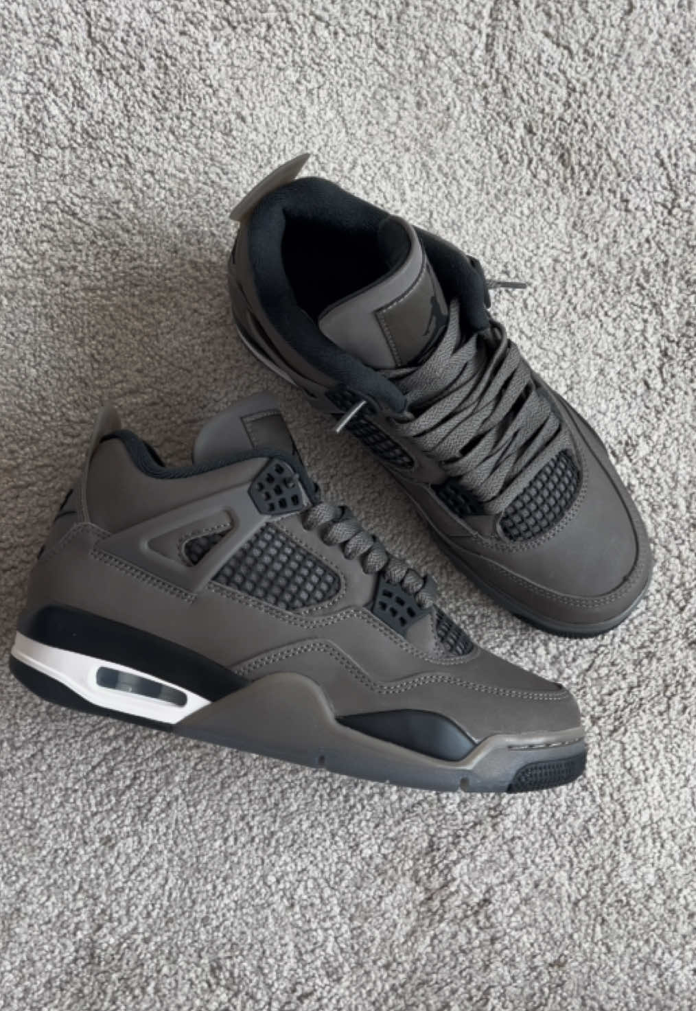 Jordan 4 ‘Cave Stone’ 🪨 #jordan4 #cavestone #newrelease #sneakerdrop #travisscott
