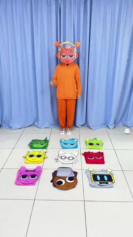 FINDING THE RIGHT MAGIC MASKS #youandmeshow #sprunki