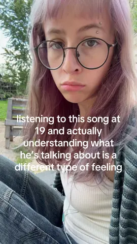 like 12 year old me thought she got it but YIKES #twentyonepilots 