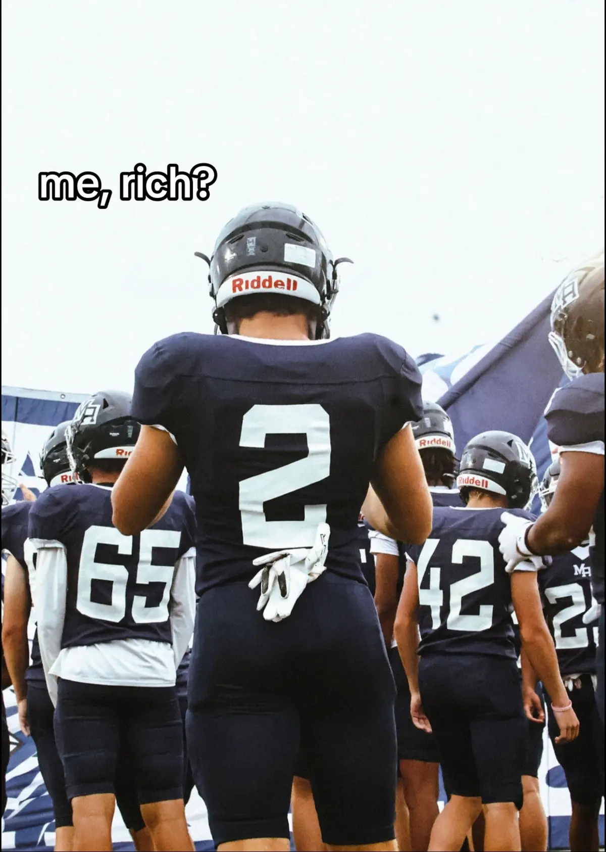 #round2 #weback #jesuslovesyou #godisgood #football @ella b ❤️‍🔥