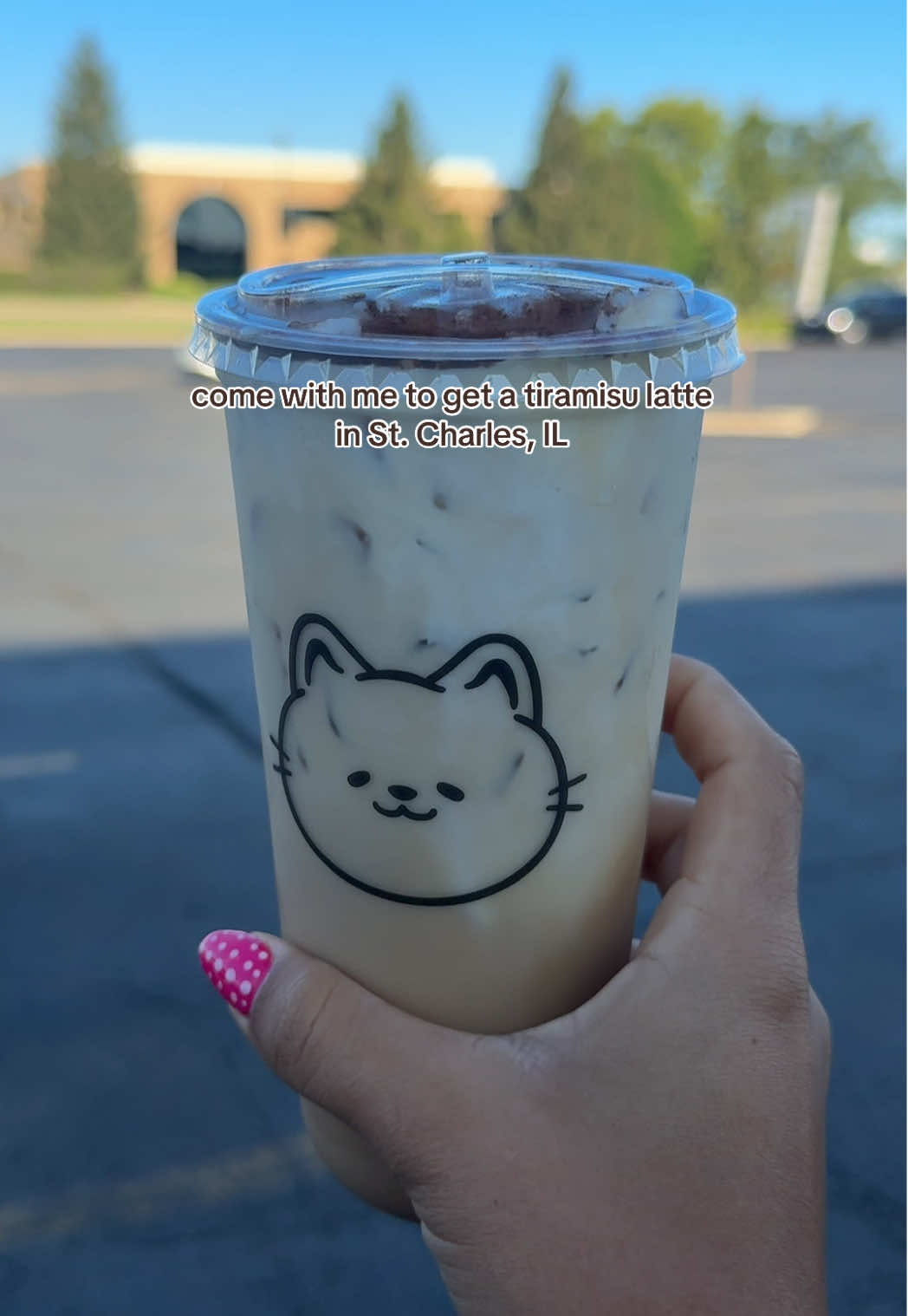 Dear Donuts in St. Charles/Geneva, IL 😋☕️ #tiramisulatte #stcharles #genevail #stcharlesil #coffeetiktok 