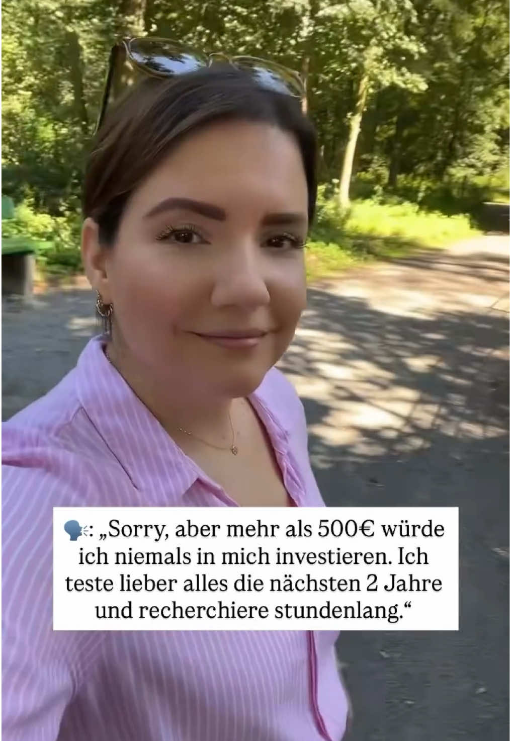 Klingt für sie logisch, wenn ihre Zeit nichts wert ist... 👉🏻 Was viele nicht verstehen: Du zahlst immer. Entweder mit Geld oder mit Zeit, Nerven und verpassten Chancen. Ich habe vor 14 Monaten auch viel probiert und mein Durchbruch kam, als ich Mentoren an meiner Seite hatte, als ich in mich investiert habe und dadurch keine Chance mehr hatte, aufzugeben. Du investierst nicht nur in ein Kurs oder sowas... Du investierst endlich in dein Commitment. Wenn du wirklich Geld investierst, zwingst du dich damit in die Umsetzung. Und das ist gut so!! Also überlege mal: Welche Ressource ist dir am wichtigsten? ✨ Geld ✨ Zeit ✨ Energie/ Fülle Wenn du Fragen hast, wo du anfangen sollst und was für dich der wichtigste Step ist, meine DMs stehen dir immer offen ✅ Schreib gerne 