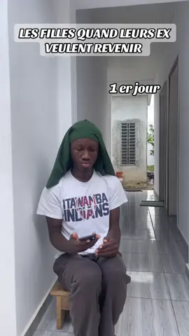 AU DÉBUT ELLE JOUE LA DIFFICILE POURTANT ELLE LUI DONNERA UNE 2 eme  CHANCE 😅