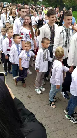коли перший раз і в перший клас #школа #всебудеукраїна🇺🇦💙💛 #початок 