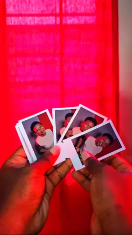 As tu déjà pensé à imprimer tes photos ?😏❤️ #impressionsphotos #Polaroïd #pourtoii #cotonou229🇧🇯 #bénin🇧🇯 #calavi229🇧🇯 