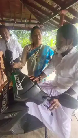 #කොල්ලෝ දෙන්නම කුරුකුරු😂😂😂😂😂