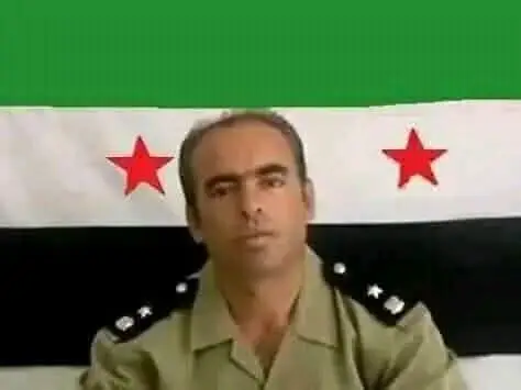 شهداء الحرية والكرامة ستبقى ذكرهم في قلوبنا. في عام 2011 أعلن المقدم حسين هرموش انشقاقه عن جيش نظام اسد البائد  ليكون أول ضابط برتبة عالية يعلن انضمامه إلى صفوف الجيش الحر. جاء انشقاقه احتجاجاً على مشاركة الجيش في قمع المظاهرات السلمية، وظهر في تسجيل مصوّر من داخل الأراضي السورية معلنًا تأسيس ..لواء الضباط الأحرار.. لكن لم تدم حريته طويلًا، إذ تم اختطافه من الأراضي التركية في أواخر آب 2011، في عملية غامضة قيل إنها بتنسيق بين استخبارات النظام السوري البائد وبعض الجهات داخل تركيا. تم تسليمه إلى السلطات السورية ليظهر لاحقاً في مقابلة متلفزة على قناة “الدنيا” الموالية للنظام، في ظروف قيل إنها تحت التعذيب والضغط. بعد ذلك، اختفى أثره تماماً. ورغم غياب الرواية الرسمية، أفادت مصادر معارضة وشهادات من معتقلين سابقين بأنه توفي تحت التعذيب في سجن صيدنايا العسكري أواخر عام 2013، دون تسليم جثمانه أو إصدار أي إعلان رسمي عن وفاته تمرّ الذكرى اليوم لتذكّر السوريين بواحد من أوائل العسكريين الذين كسروا حاجز الخوف، واختاروا الوقوف إلى جانب شعبهم