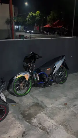 purwokerto dingin 🥶  #kzrromeo #vario125old #vario200cc 