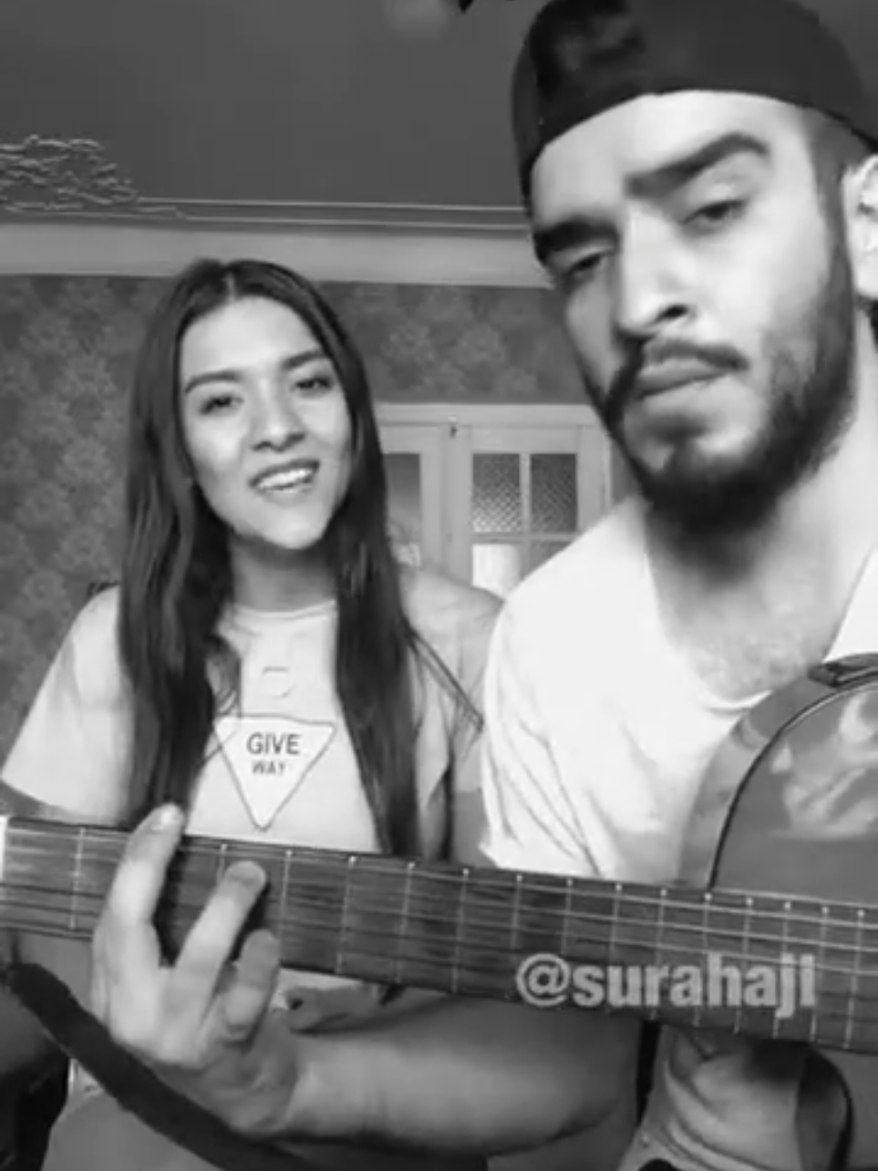 Sura İskenderli-Şimdi Hangi Cehennemi Cennet Yapıyorsun @Sura İskenderli #suraiskenderli #şimdihangicehennemicennetyapıyorsun #cover 