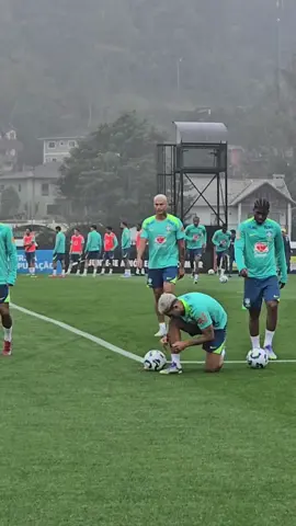 Seleção Brasileira treina pela 1ª vez na GRANJA COMARY sob o comando de Carlo Ancelotti! Richarlison, Casemiro, Kaio Jorge e Andrey Santos em campo! #seleção #futebol #seleçãobrasileira #richarlison 