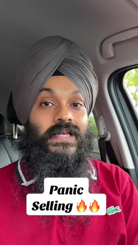 🚨 The Cost of Panic Selling… 🚨 Imagine this: you bought VFV (S&P 500 index fund) in Feb 2020 for $79. By March 2020, it fell 25% — and many people panic sold. ❌ Those who sold locked in losses. ❌ Many never got the confidence to invest again. But here’s the truth: ✅ If you had simply held on, today it’s trading at $160 — that’s a 100% return! The market rewards patience, not panic. 📈 So next time the market dips, remember: time in the market beats timing the market. 🚀 📌 Disclaimer: This content is for educational purposes only. Always do your own research before investing. Keywords: tfsa canada, rrsp investing, fhsa explained, investing for beginners, Canadian personal finance, vfv, voo, schd, long term investing, passive income, wealth building, financial freedom, dollar cost averaging